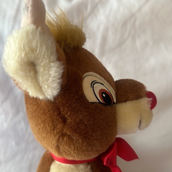 Rudolph the red nose Reindeer, Christmas plush clean 10” great condition plush - Picture 6 of 16
